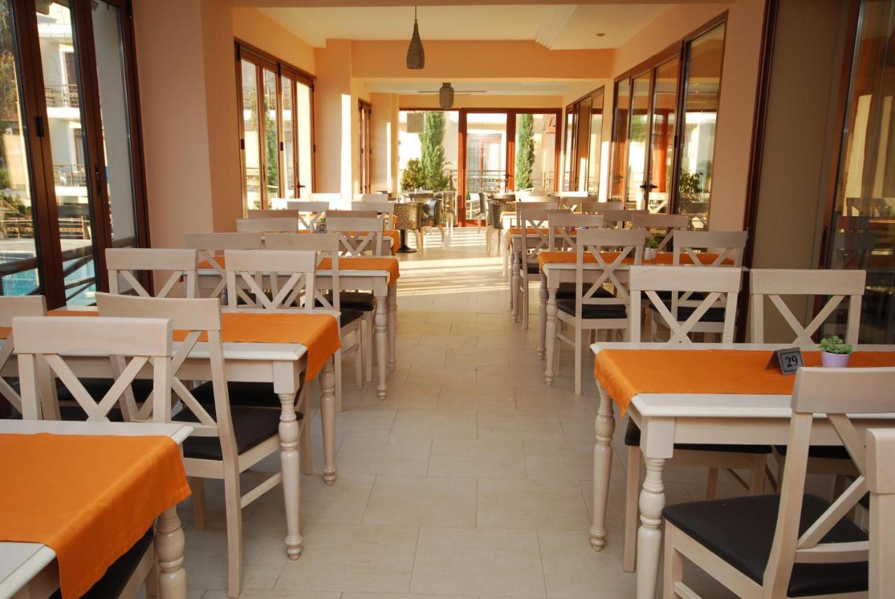 4 Epoxes Hotel Spa Loutraki  Exterior photo