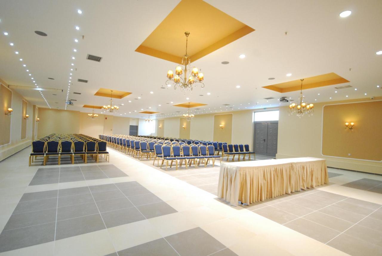 4 Epoxes Hotel Spa Loutraki  Exterior photo