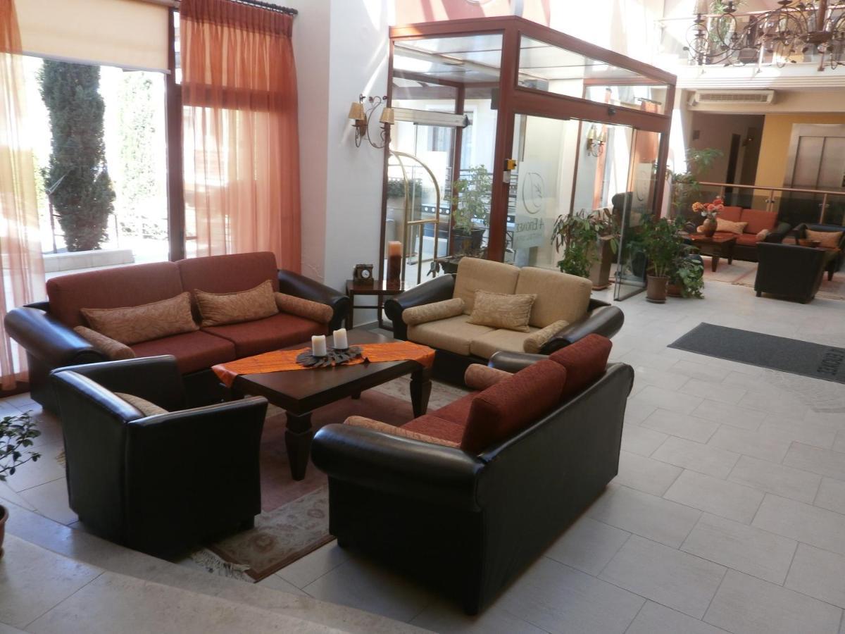 4 Epoxes Hotel Spa Loutraki  Exterior photo